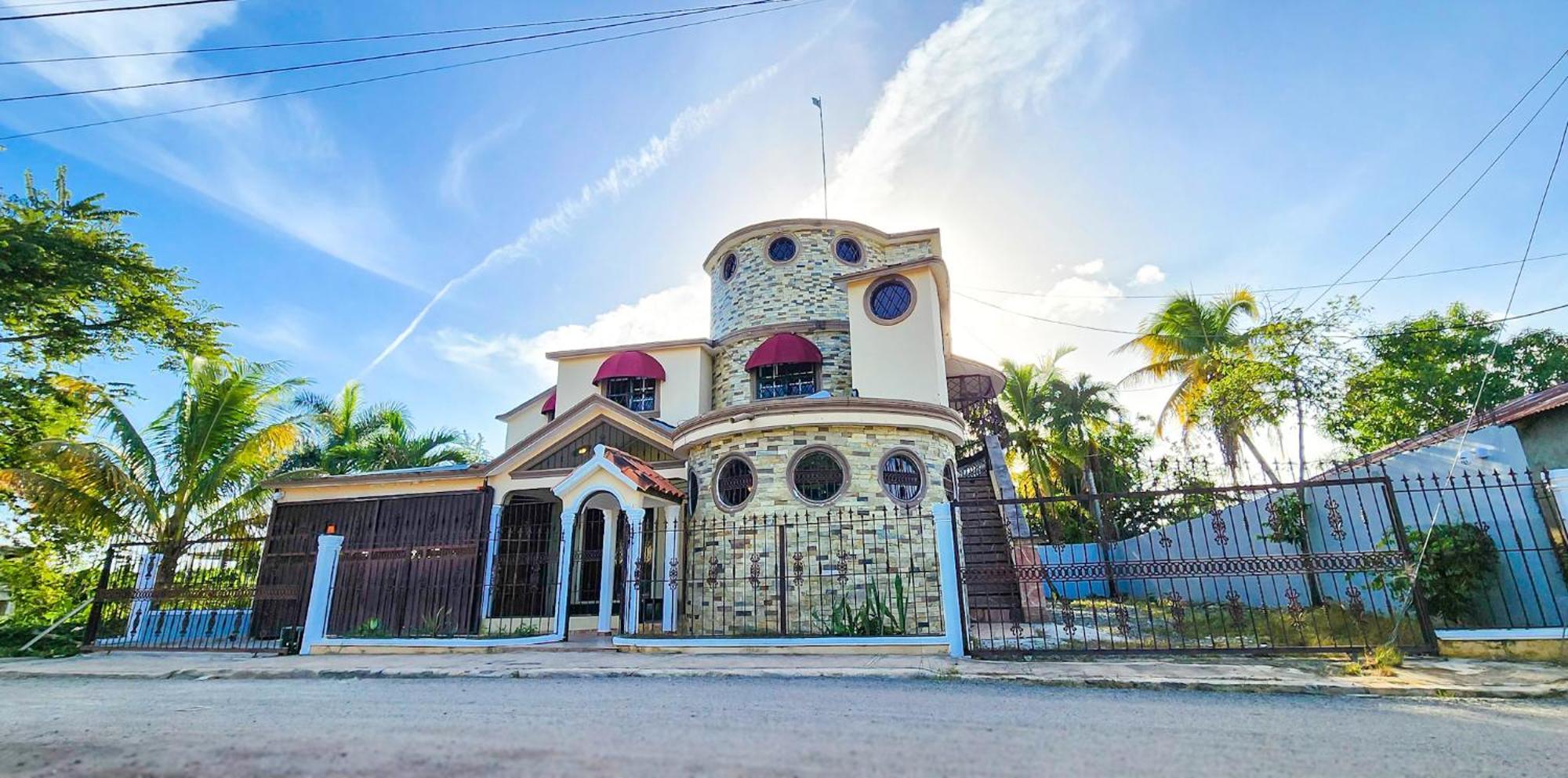 Вилла Casa Grande Lujosa Bayaguana Экстерьер фото